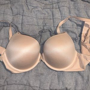 Victoria’s Secret Bra 36C Tan